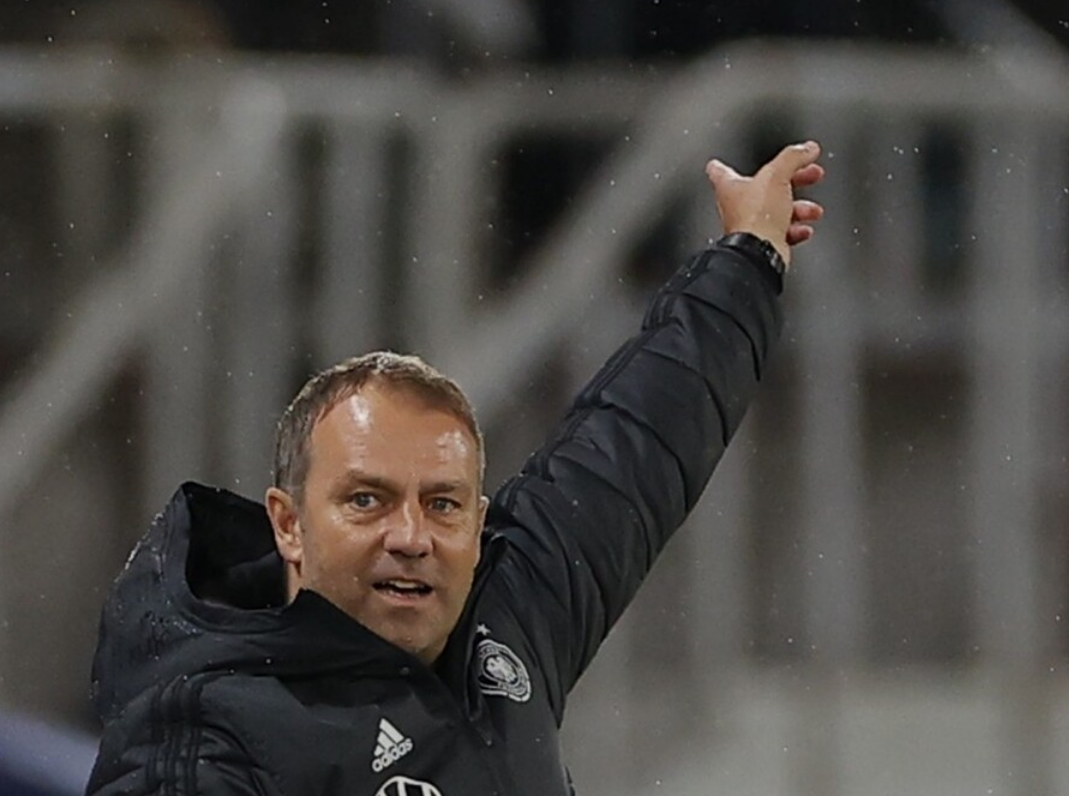 罗马尼亚队豪取三分，赢得晋级宝座的简单介绍