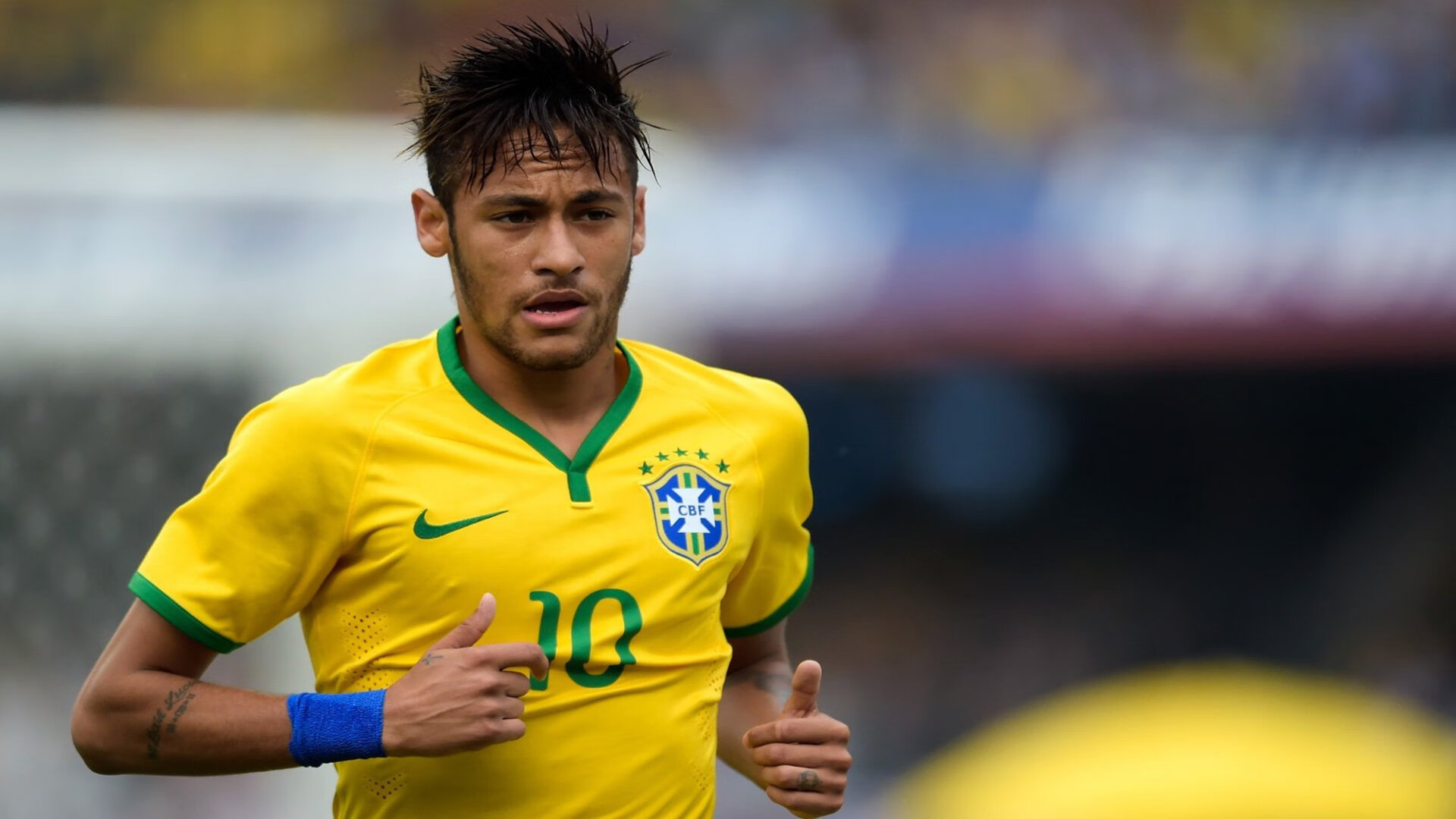 东决关键战之夜，詹姆斯连续得分拉开差距，诠释何为历史级掌控力