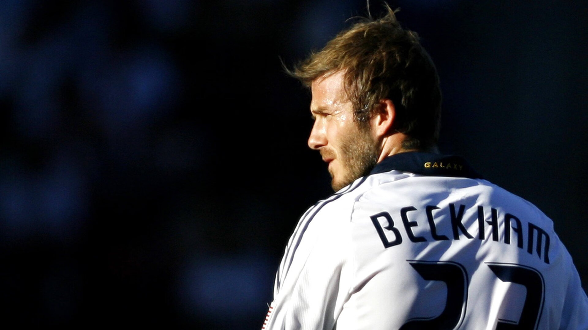 绝杀之夜，波兰铁骑踏碎国乒防线，奥恰洛夫一肩扛起欧洲荣光